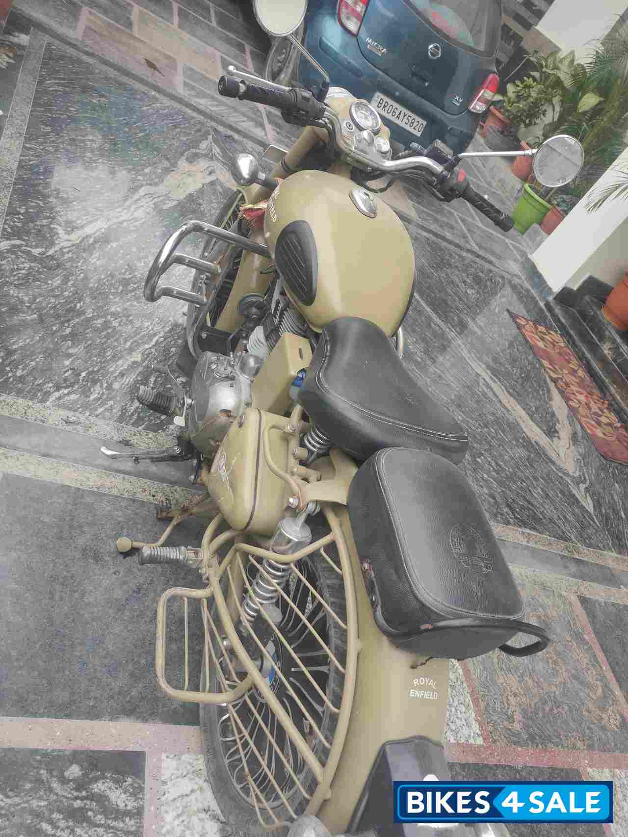 Royal Enfield Classic Desert Storm