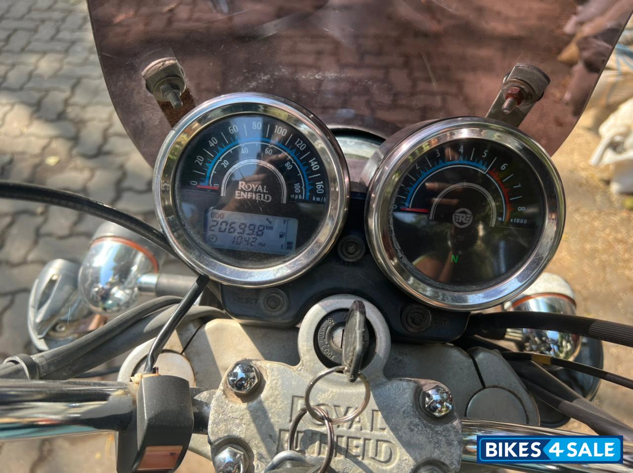 Royal Enfield Thunderbird 350