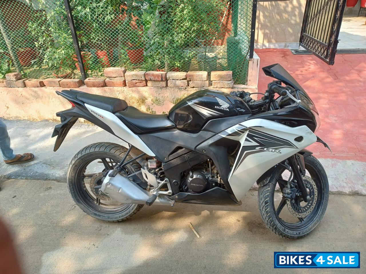 Honda CBR 150R