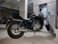 Bajaj Avenger 220 DTS-i