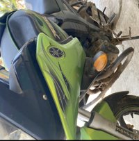 Cyber Green Yamaha Fazer