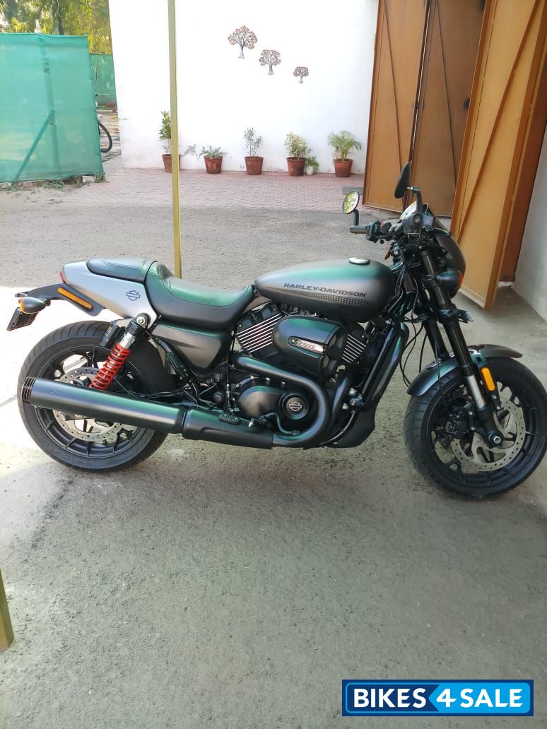 Harley Davidson Street Rod