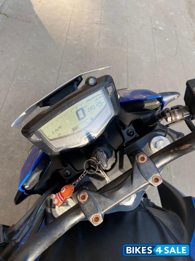 TVS Apache RTR 160 4V