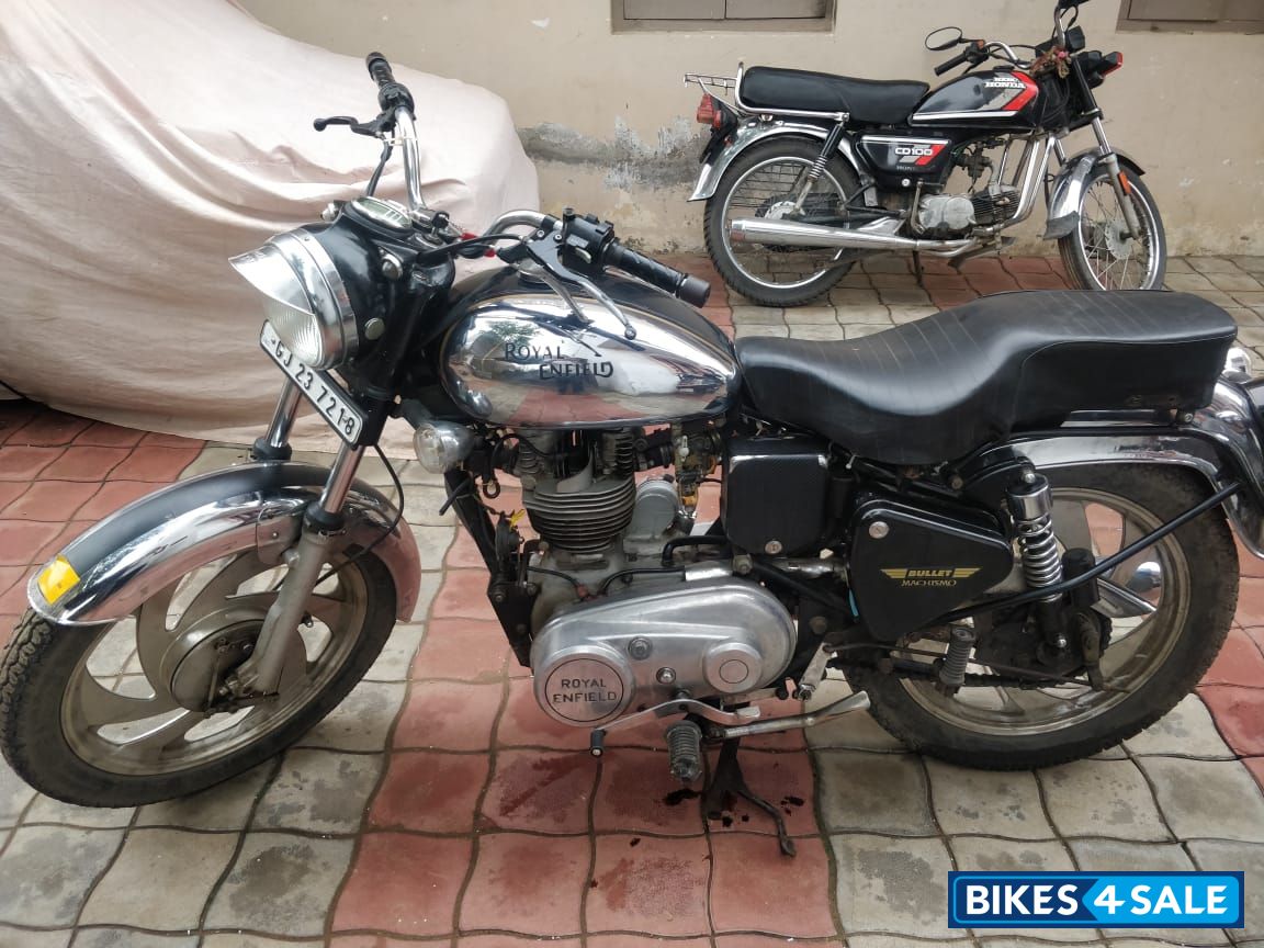 Royal Enfield Bullet Machismo A350