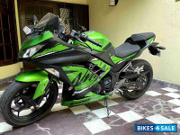 Kawasaki Ninja 300R