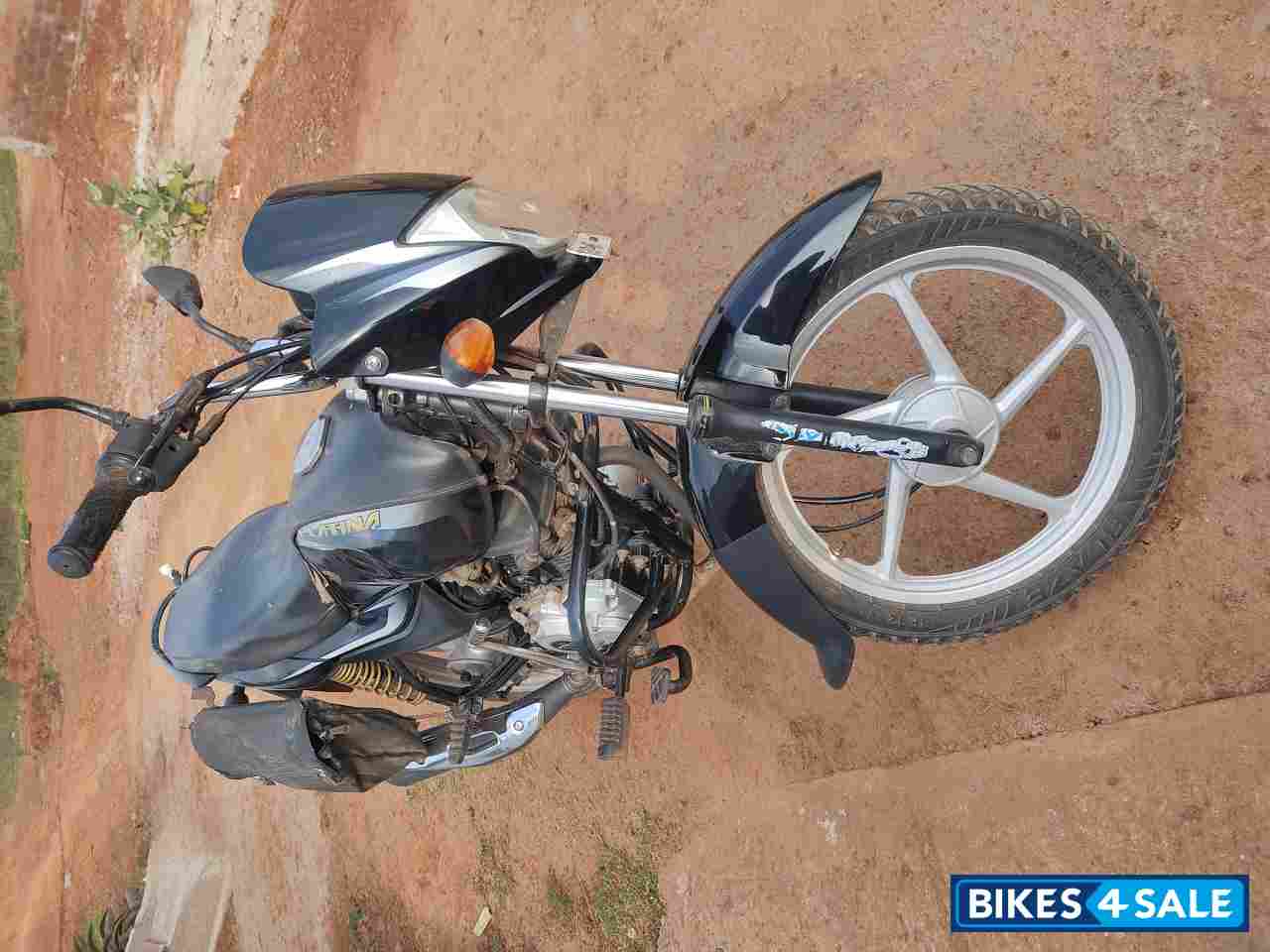 Bajaj Platina 100 ES