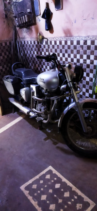 Royal Enfield Bullet Standard 350 2018 Model