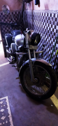Royal Enfield Bullet Standard 350