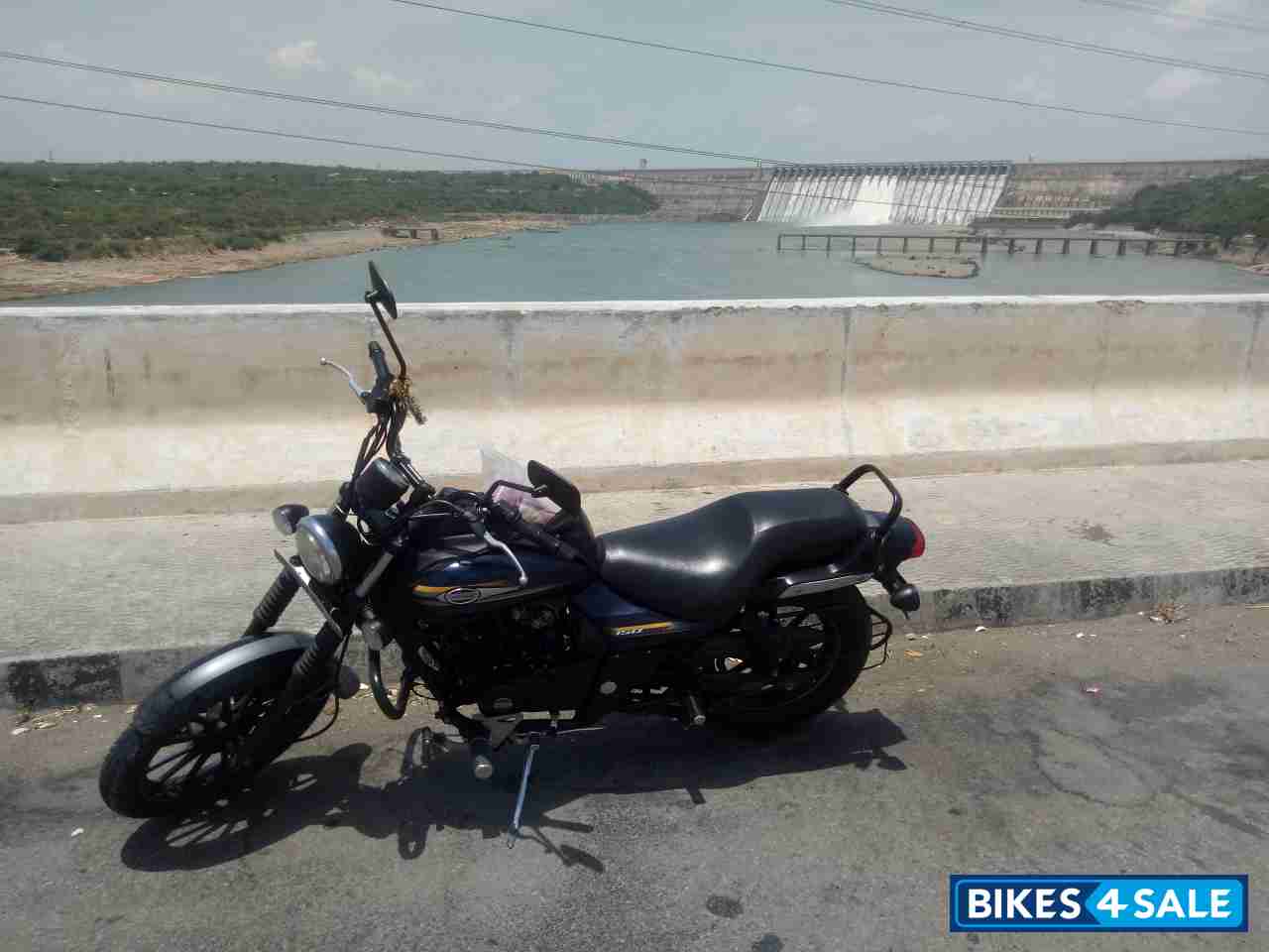 Bajaj Avenger Street 150