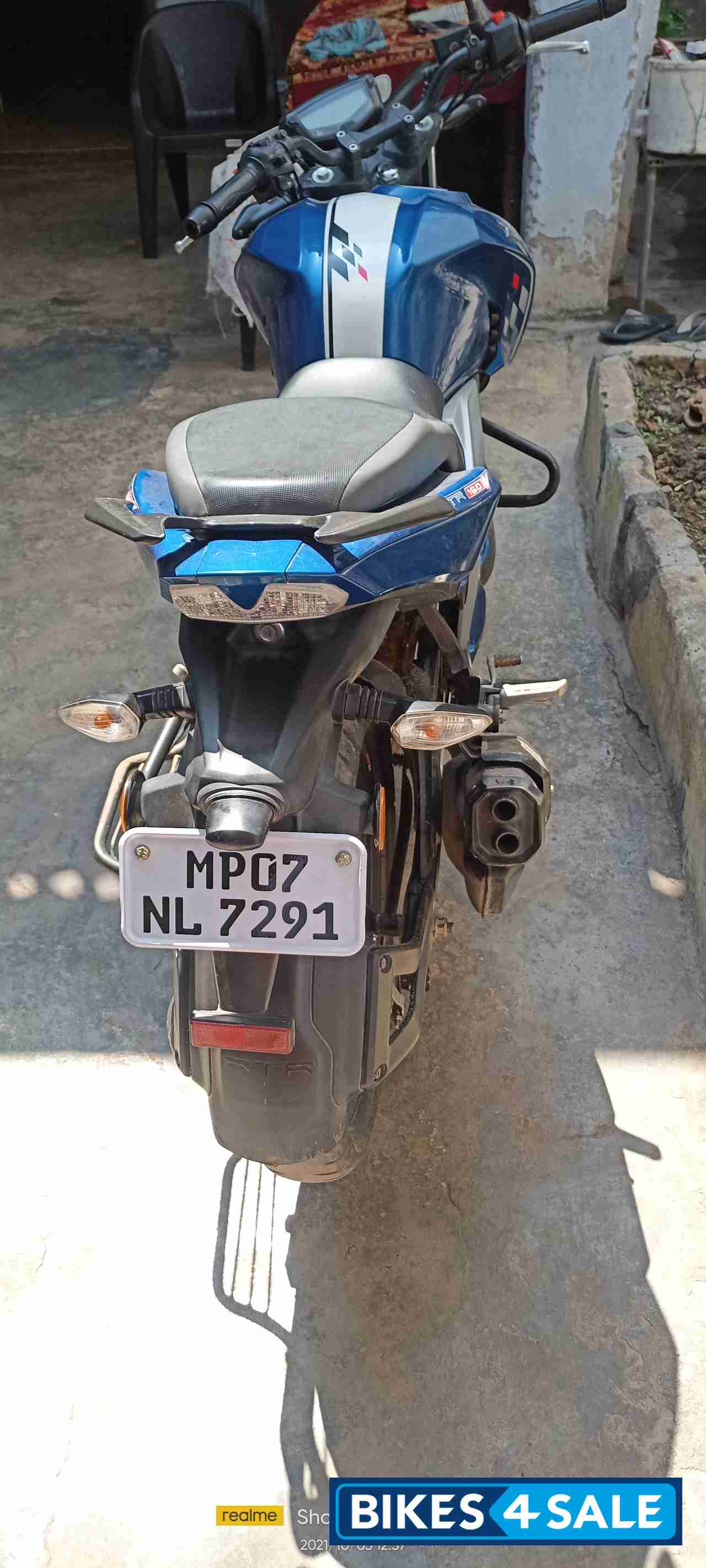 Blue TVS Apache RTR 160 4V BS6