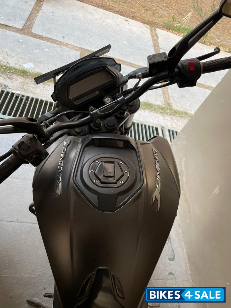 Black Bajaj Dominar 400 ABS BS6