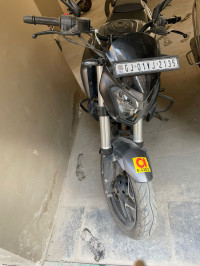 Black Bajaj Dominar 400 ABS BS6