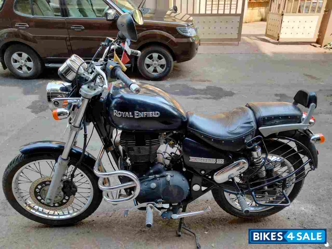 Black Matt Royal Enfield Thunderbird 350