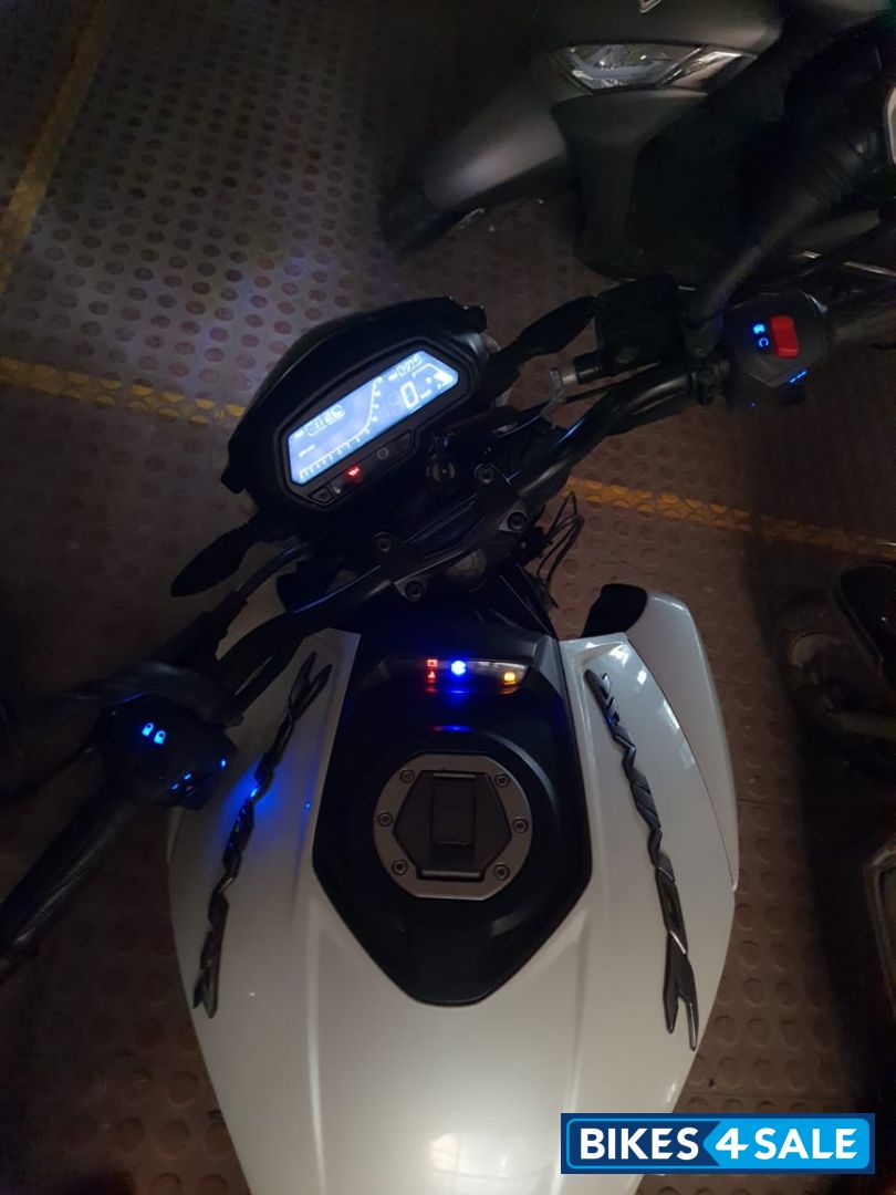 Bajaj Dominar 400