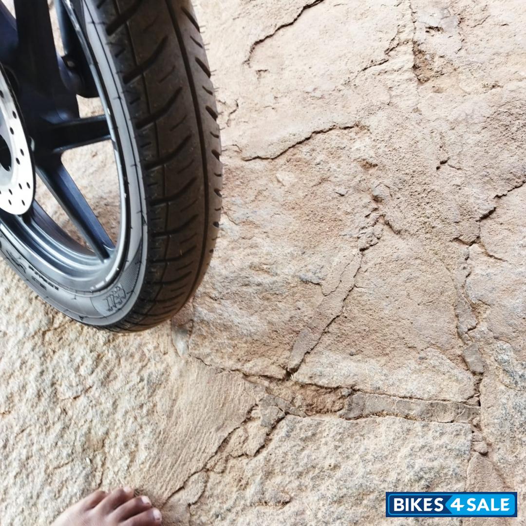 Black Bajaj Pulsar 150 DTSi Black Bajaj Pulsar 150 DTSi