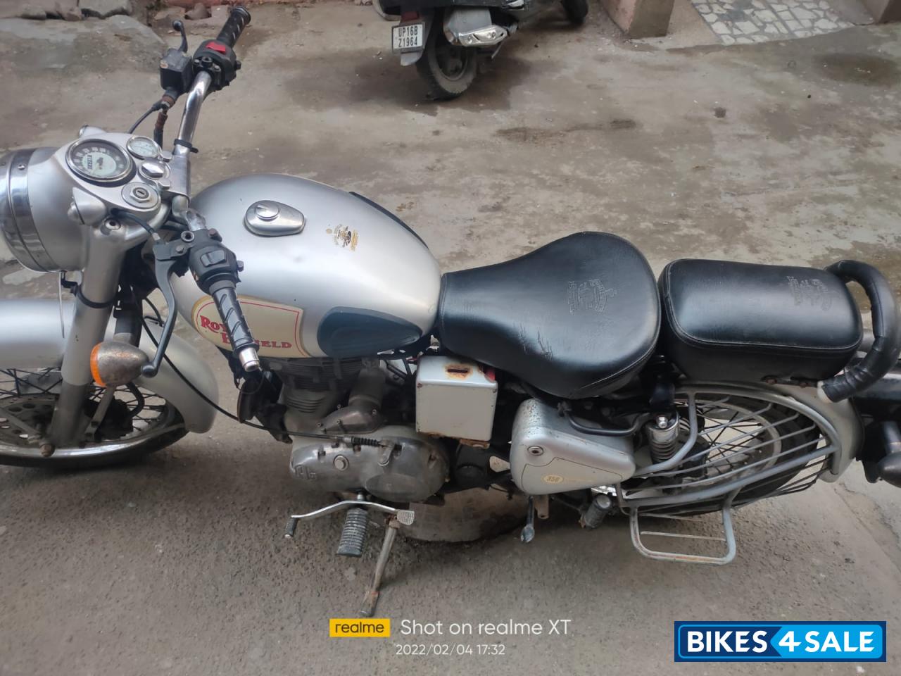 Silver Royal Enfield Classic 350