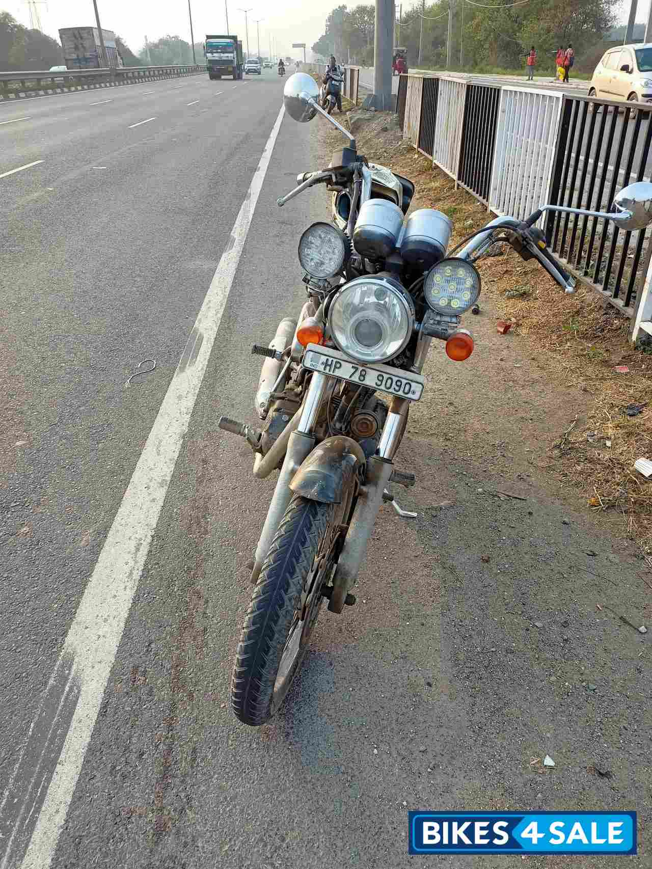 Royal Enfield Thunderbird X 350
