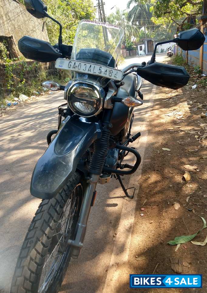 Grey Hero XPulse 200