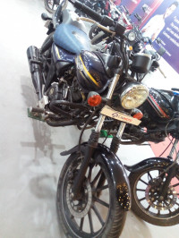 Bajaj Avenger Street 150