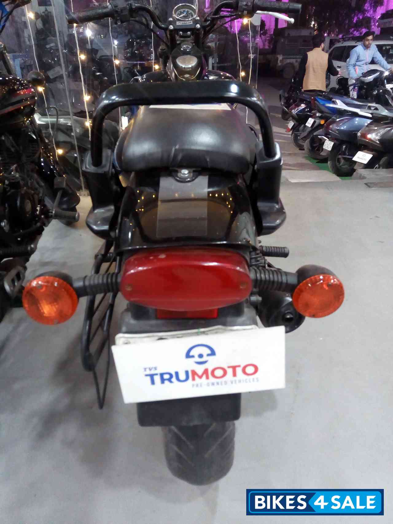 Bajaj Avenger Street 150