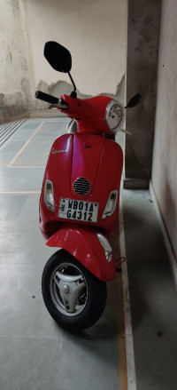 Pink LML Vespa XE