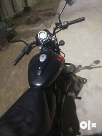 Black Bajaj Avenger Street 220