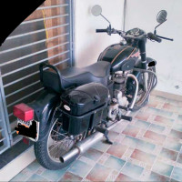 Black Royal Enfield Bullet 350