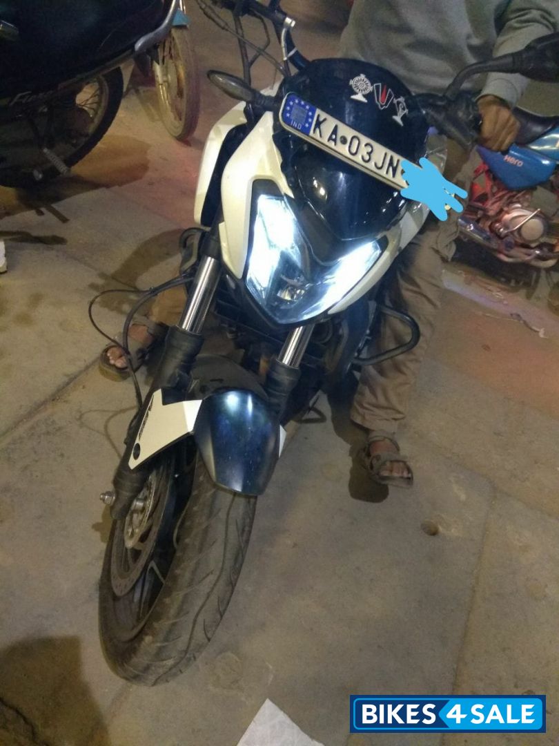 Bajaj Dominar 400 Disc