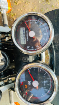 Ravishing Red Royal Enfield Interceptor 650 Twin