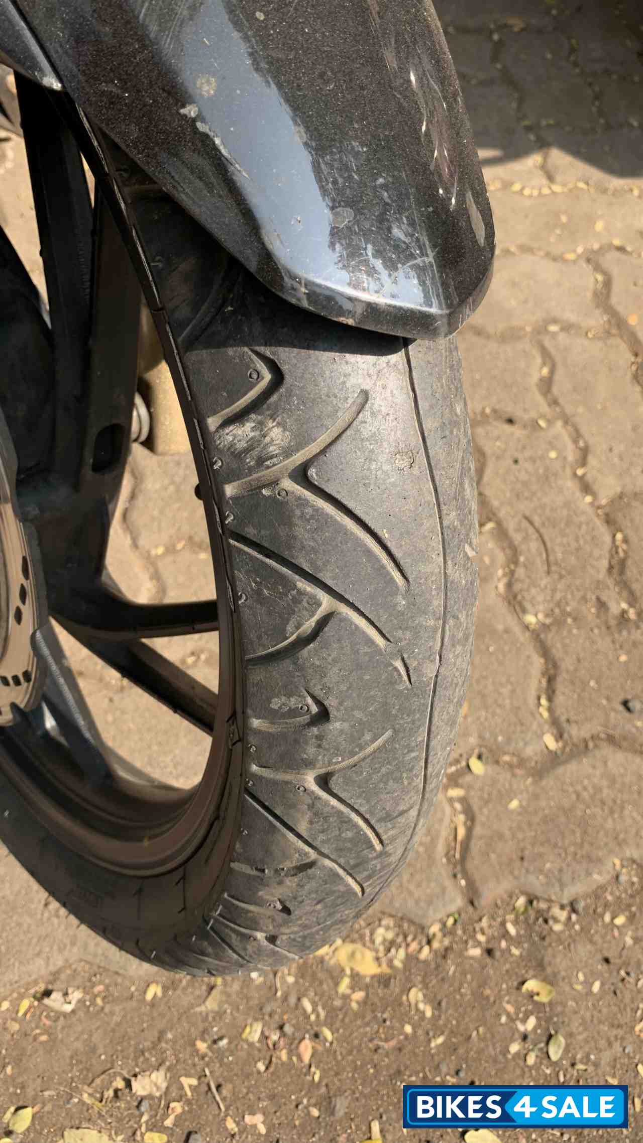 TVS Apache RTR 200 4V TVS Apache RTR 200 4V