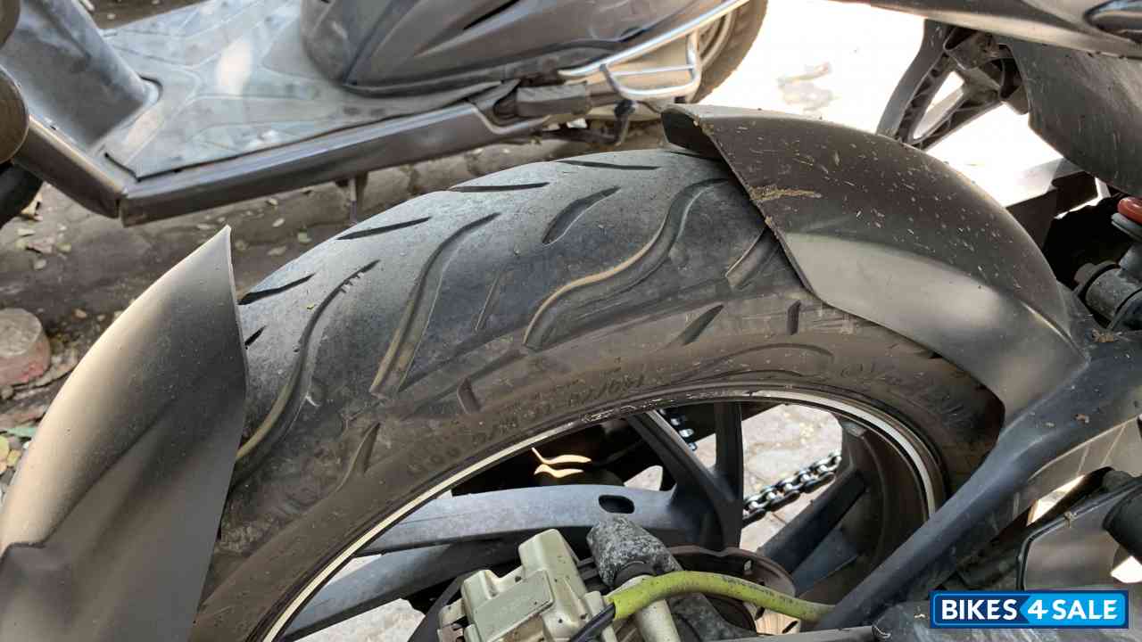 TVS Apache RTR 200 4V TVS Apache RTR 200 4V