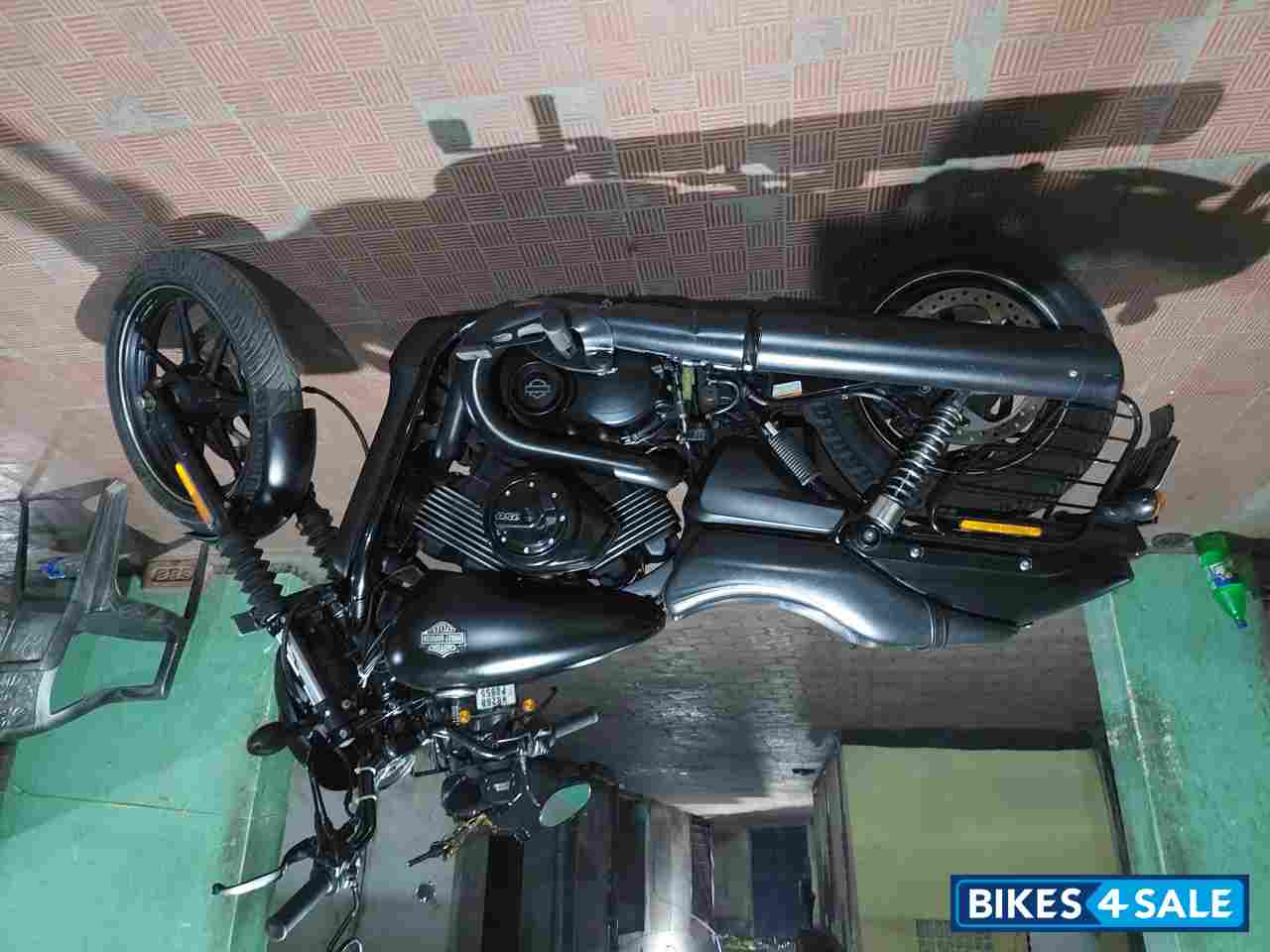 Matte Black Harley Davidson Street 750