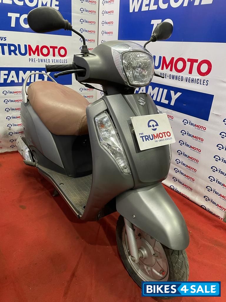 Gray Suzuki Access 125