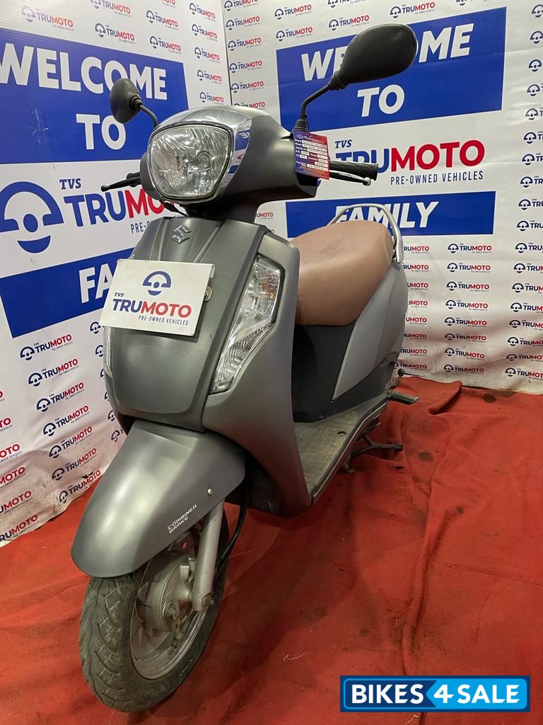 Gray Suzuki Access 125