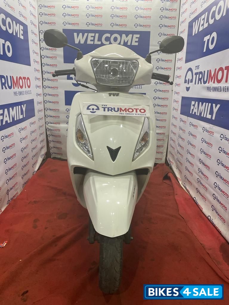 White TVS Jupiter