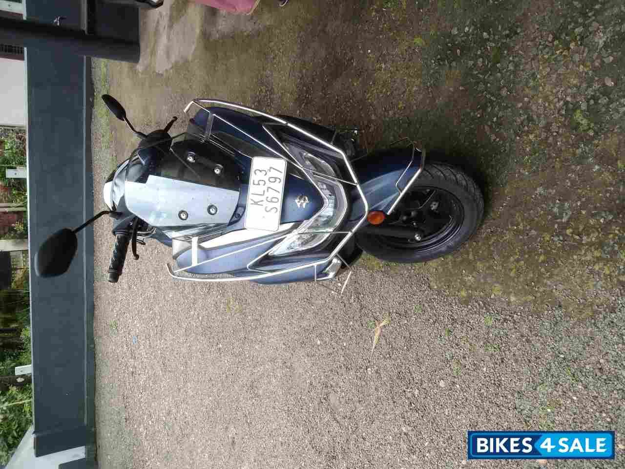 Mate Blue Suzuki Burgman Street BS6