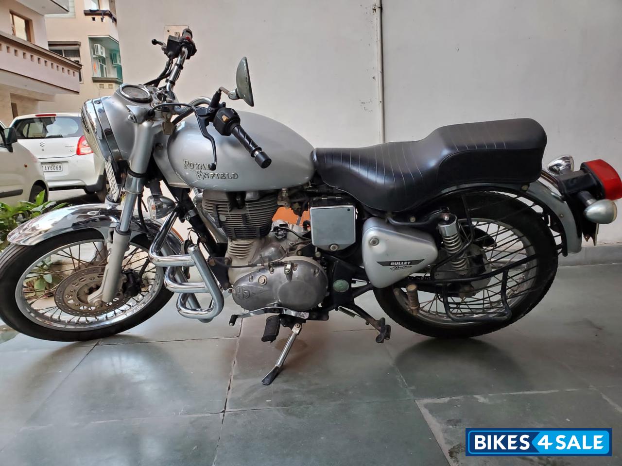 Light Grey Royal Enfield Bullet Standard 350