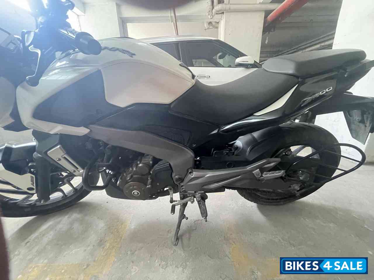 Polar White Bajaj Dominar 400 ABS BS6
