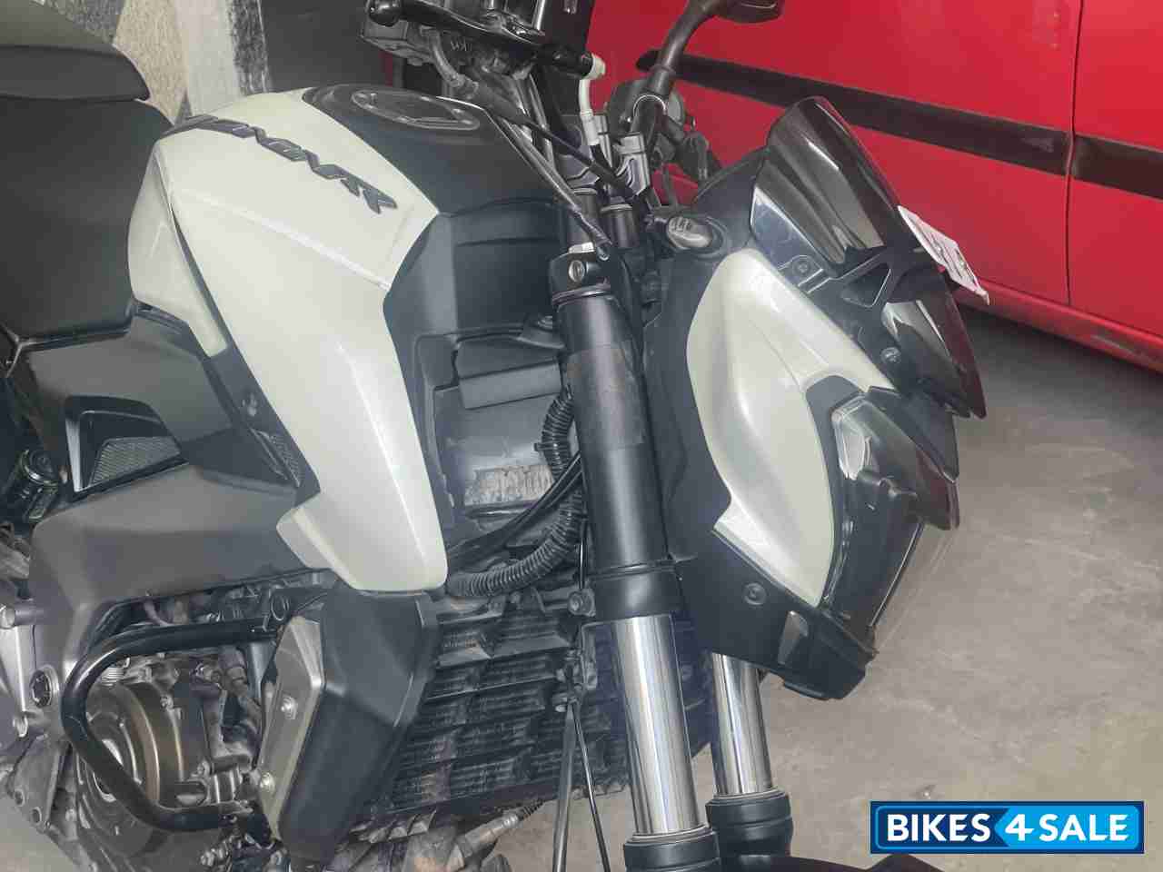 Polar White Bajaj Dominar 400 ABS BS6
