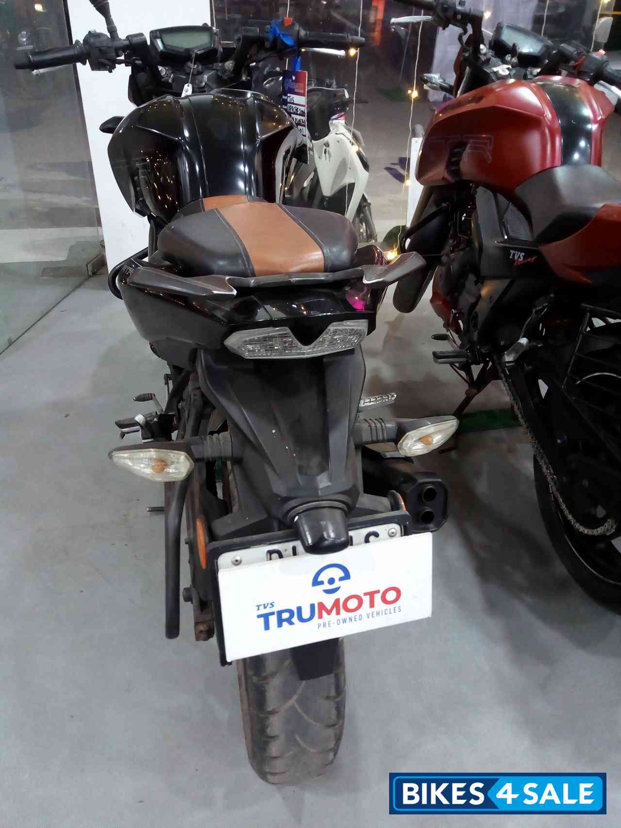 TVS Apache RTR 200 4V