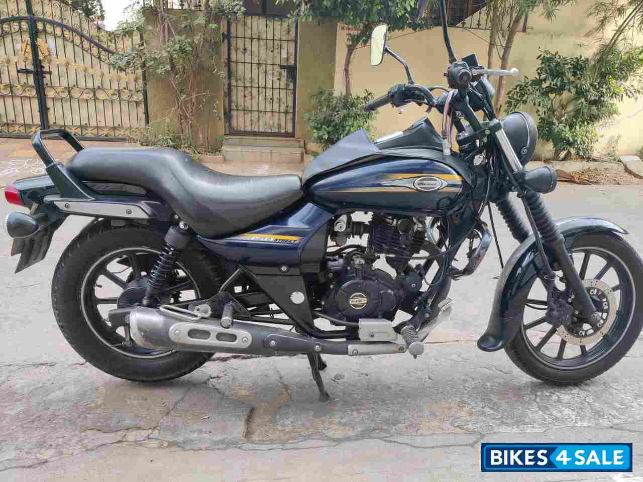 Bajaj Avenger Street 150