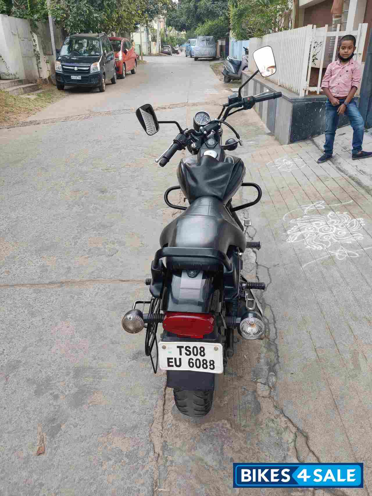 Bajaj Avenger Street 150