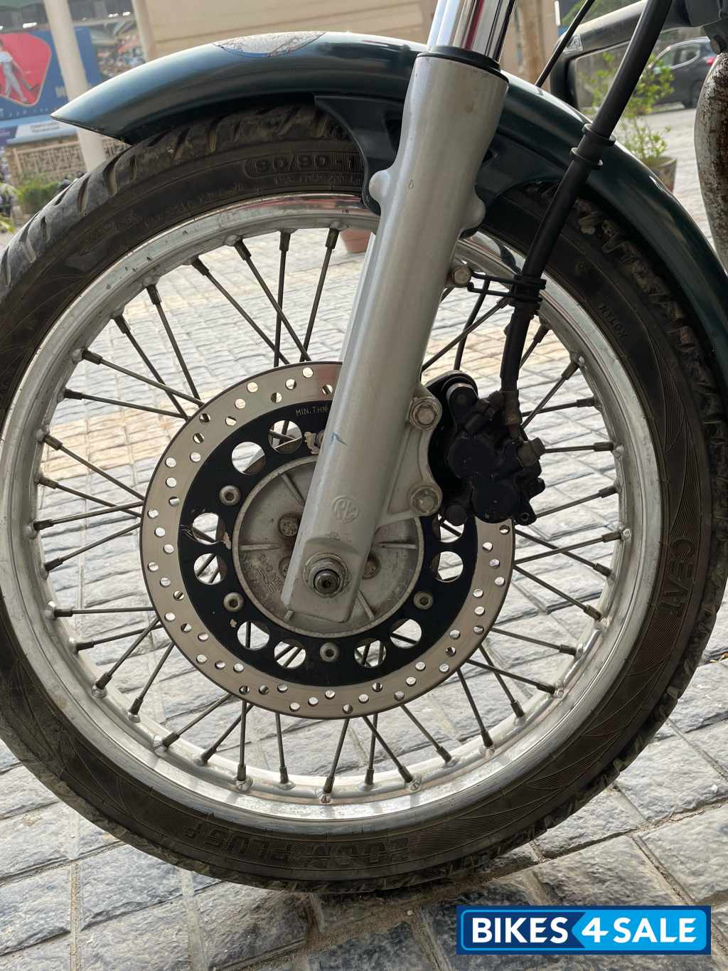 Asphalt Royal Enfield Thunderbird 350