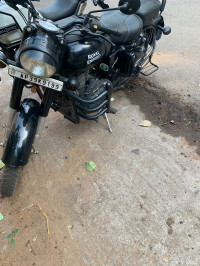 Royal Enfield Classic Stealth Black