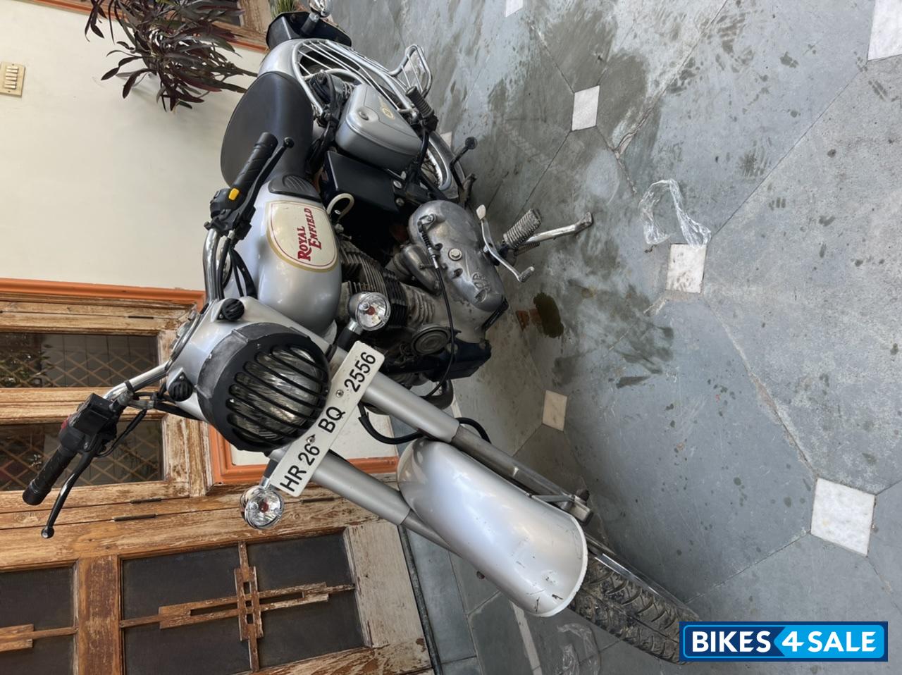 Royal Enfield Classic 350