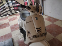 Vespa VXL 150