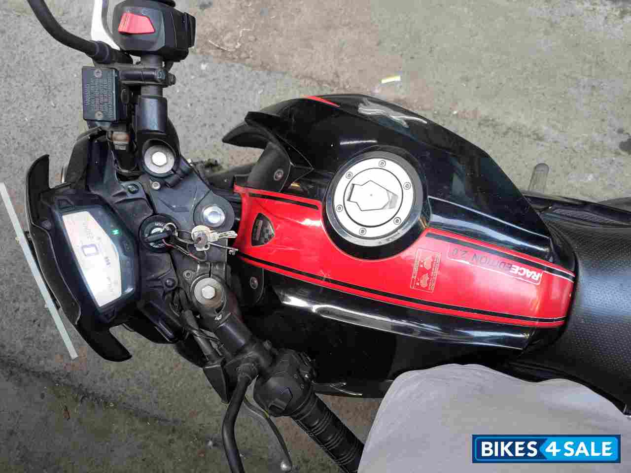 Red Black TVS Apache RTR 200 4V ABS Race Edition 2.0