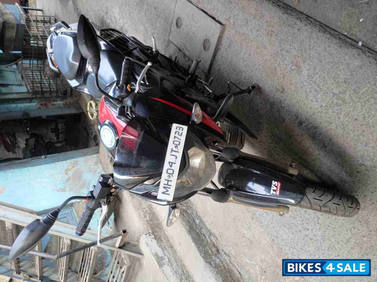 Red Black TVS Apache RTR 200 4V ABS Race Edition 2.0