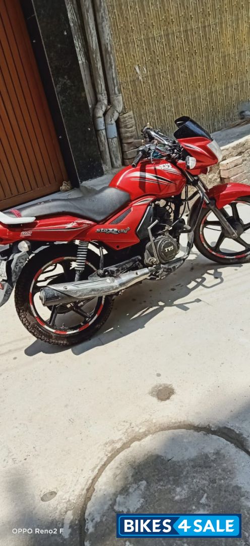 Red TVS Star City Plus BS VI