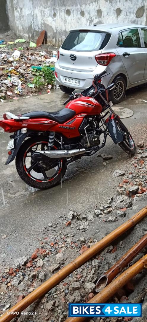 Red TVS Star City Plus BS VI